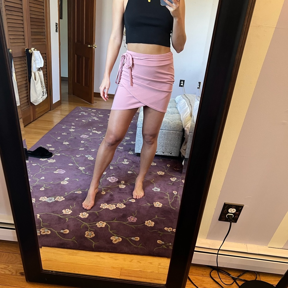 Pink skirt